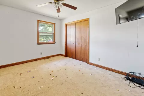 Bedroom - 7247 Ludwig Dresback Rd, Circleville, OH 43113 photo 11 of 14
