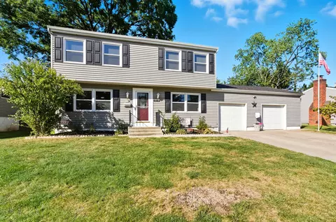 6564 Red Fox Rd, Reynoldsburg, OH 43068