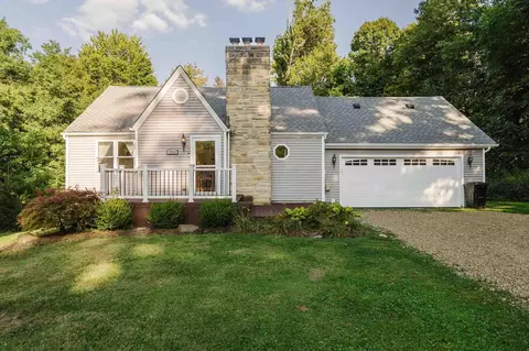 2733 Stafford Dr, Mansfield, OH 44904