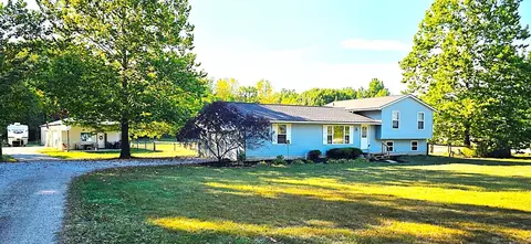 9061 Nichols Ln, Johnstown, OH 43031