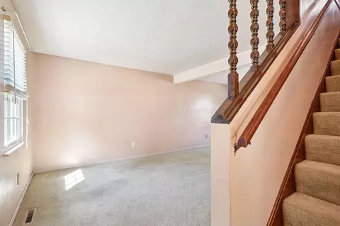 3320 Everson Rd E, Columbus, OH 43232 photo 8