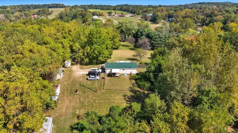 12499 Tarlton Rd, Circleville, OH 43113