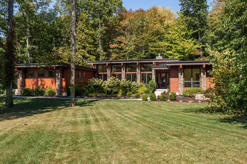9671 Britonwoods Dr, Galena, OH 43021