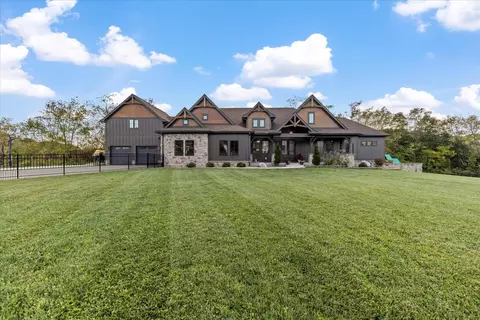4190 Brownsville Rd SE, Heath, OH 43056