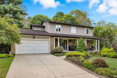 477 Olenwood Ave, Worthington, OH 43085
