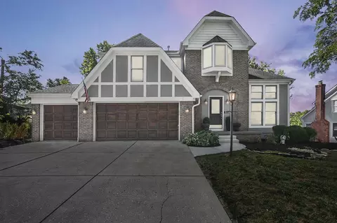 4782 Saint Andrews Dr, Westerville, OH 43082