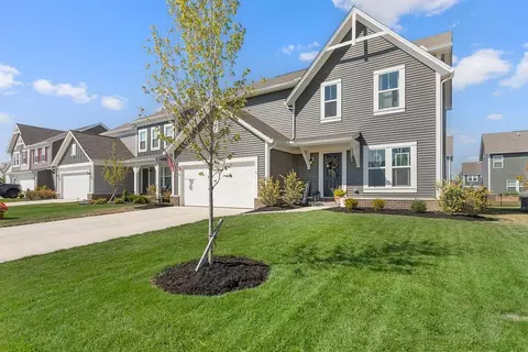 1042 Queen Bee, Grove City, OH 43123
