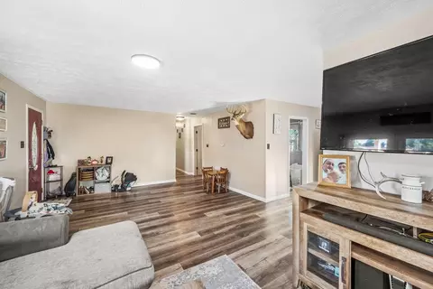 Entry Way - 921 Adams St, Marion, OH 43302 photo 1 of 3