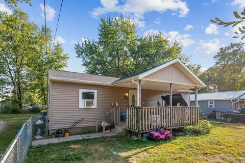 Exterior - 921 Adams St, Marion, OH 43302 photo 2 of 5