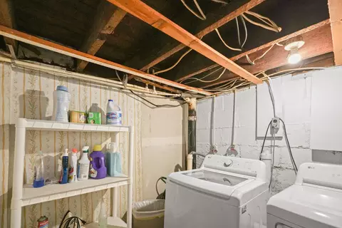 515 Clark St, Willard, OH 44890 photo 27