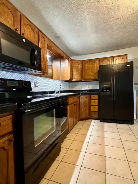 5125 Upton Rd N, Columbus, OH 43232 photo 13