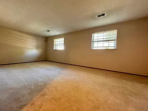 5125 Upton Rd N, Columbus, OH 43232 photo 34