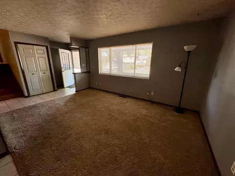 5125 Upton Rd N, Columbus, OH 43232 photo 9