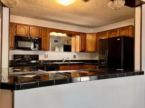 5125 Upton Rd N, Columbus, OH 43232 photo 10