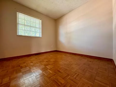5125 Upton Rd N, Columbus, OH 43232 photo 28