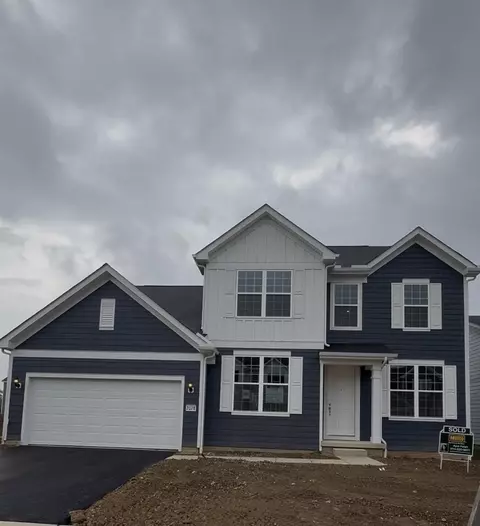 2078 Melone Dr, Hilliard, OH 43026