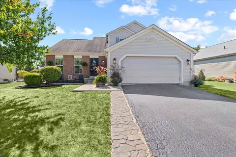1530 Carmel Dr, Marysville, OH 43040