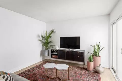 1075 Merrimar Cir N #B, Columbus, OH 43220