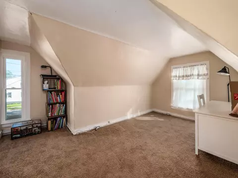 Bedroom - 41 Bernard Ave, Delaware, OH 43015 photo 7 of 8