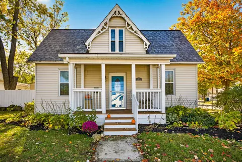 Exterior - 41 Bernard Ave, Delaware, OH 43015 photo 5 of 16