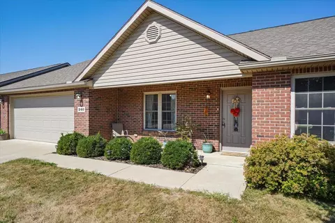 240 Coates Ct, North Lewisburg, OH 43060