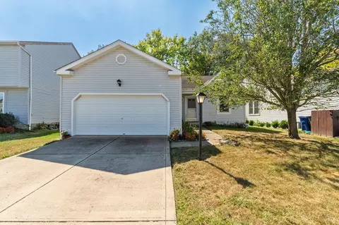 6715 Alex Dr, Canal Winchester, OH 43110