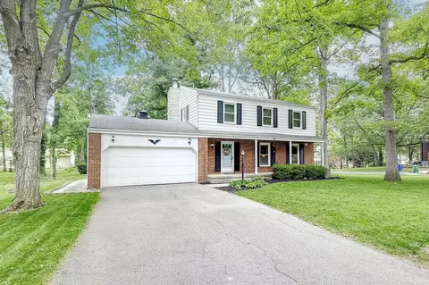 130 Cottswold Dr, Delaware, OH 43015