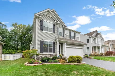 4495 Shady Blossom Ln, Columbus, OH 43230
