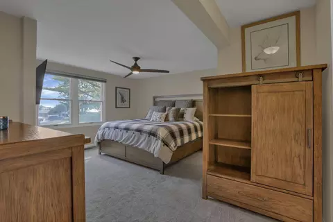 Bedroom - 541 Lakeshore Dr E, Hebron, OH 43025 photo 1 of 6