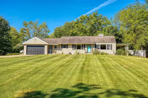 30 Fruit Hill Dr, Chillicothe, OH 45601