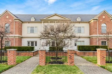 705 N State St #211, Westerville, OH 43082