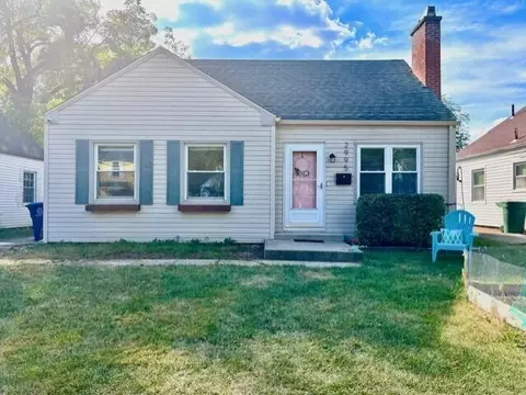2995 Dresden St, Columbus, OH 43224