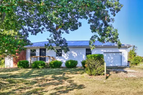 8878 Fairview Rd, Mount Vernon, OH 43050
