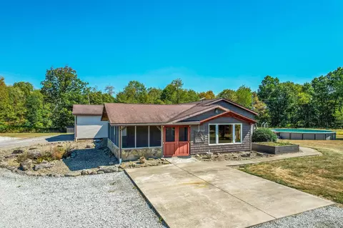 3044 Jasmine Rd NW, Carrollton, OH 44615