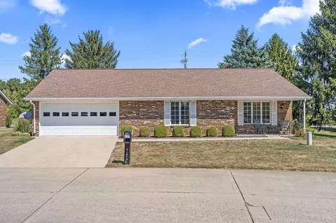 610 Circle Dr, London, OH 43140