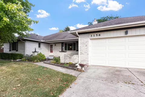 3156 Hoover Rd, Grove City, OH 43123