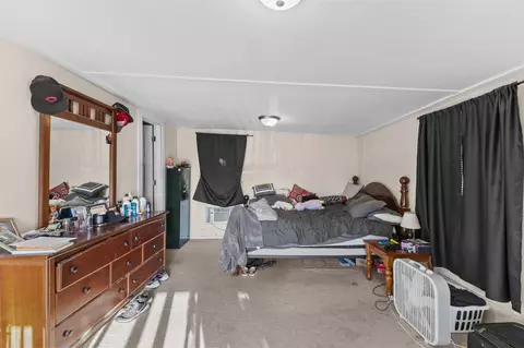 Bedroom - 127 E Walnut St, Marion, OH 43302 photo 3 of 6