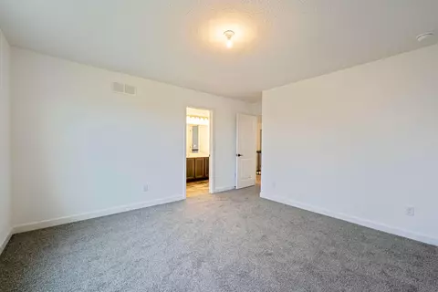 Bedroom - 2854 Basil Dr, Delaware, OH 43015 photo 3 of 6