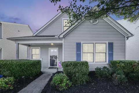 106 Paine St, Delaware, OH 43015