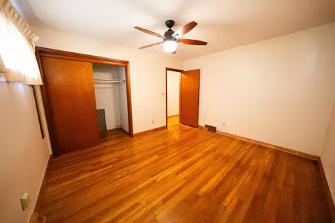 Bedroom - 155 Wilson Dr, Worthington, OH 43085 photo 4 of 5