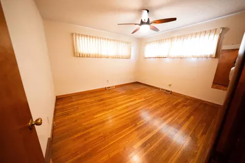 Bedroom - 155 Wilson Dr, Worthington, OH 43085 photo 3 of 5