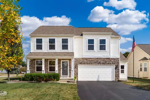 3892 Ponds Edge St, Grove City, OH 43123
