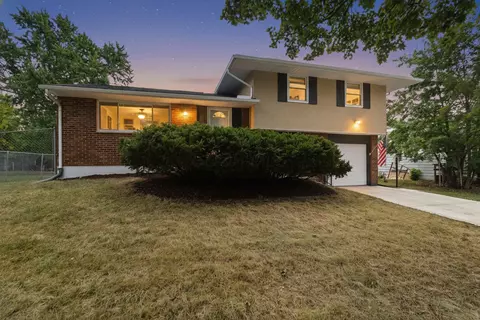 1385 Thurell Rd, Columbus, OH 43229