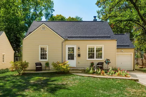 989 Sells Ave, Columbus, OH 43212