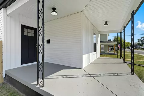 Exterior - 356 Ludlow Ave, Springfield, OH 45505 photo 3 of 14