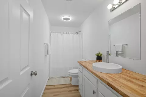 Bath - 356 Ludlow Ave, Springfield, OH 45505 photo 7 of 7