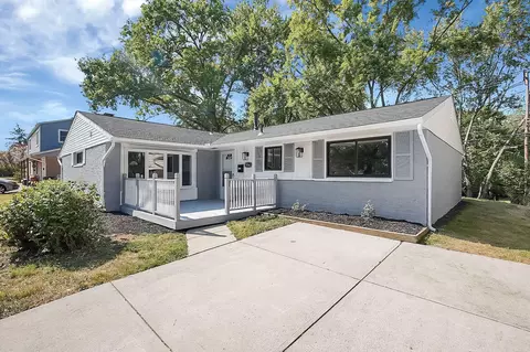5563 Madrid Dr, Westerville, OH 43081