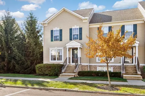 5567 Middle Falls St #31, Dublin, OH 43016