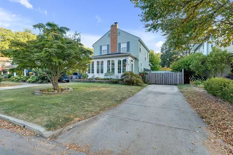 119 W Dunedin Rd, Columbus, OH 43214