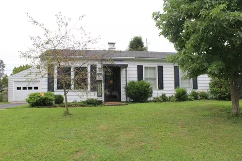2209 Memorial Dr, Springfield, OH 45505